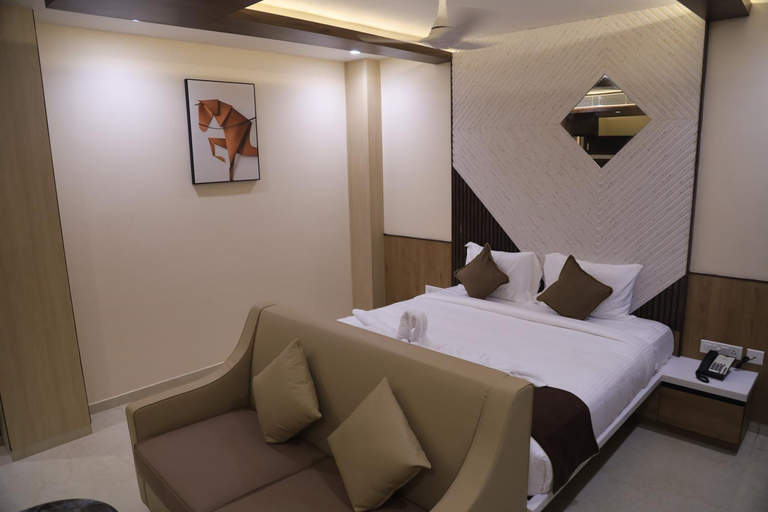Bedroom 13