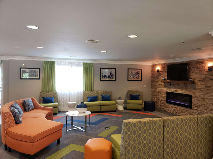 Public Area 2, MainStay Suites Columbus near Fort Benning, Muscogee