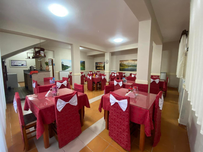 Others 2, Hotel Kurativ "Myzeqeja", Elbasanit