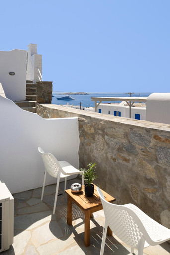 Others 4, Little Rochari, South Aegean