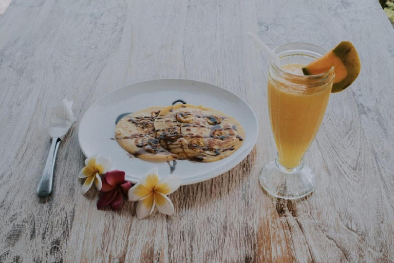Food & Drinks 17