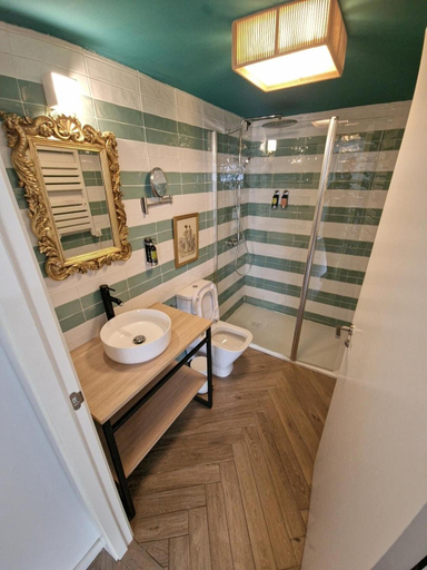 Bathroom 3, Condesa del Mar apartamentos adults only, Alicante