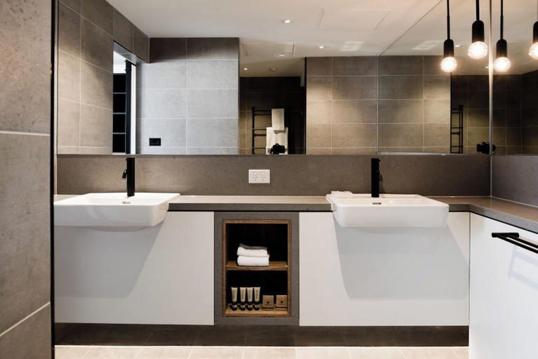 Others 4, Waurn Ponds Estate, South Barwon - Inner