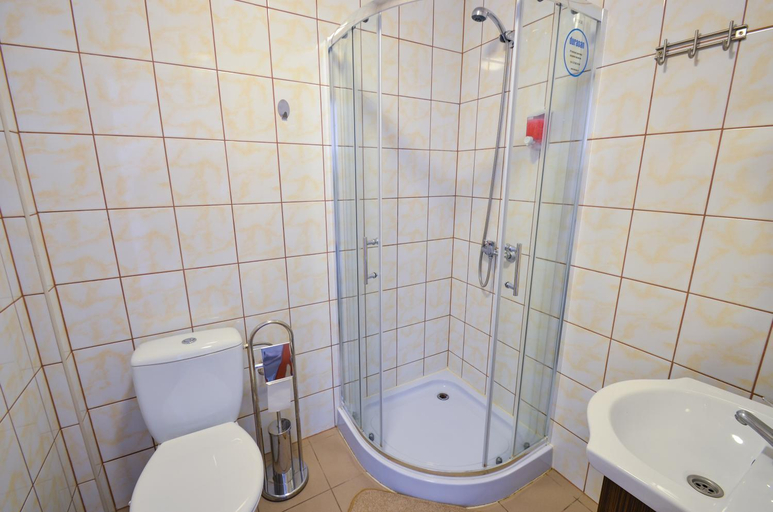 Bathroom 5