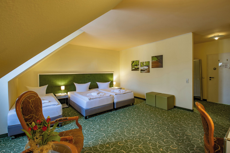Bedroom 2, Erzgebirgshotel Freiberger Höhe, Mittelsachsen