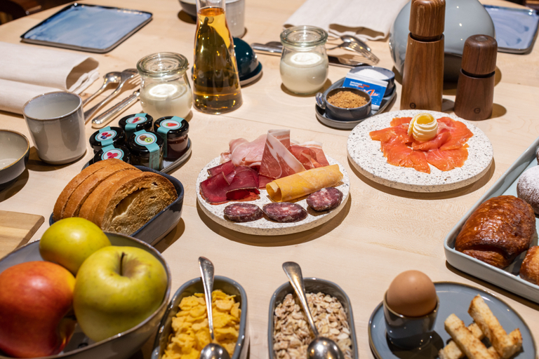 Food & Drinks 5, Café Quinson Relais De Charme, Aosta