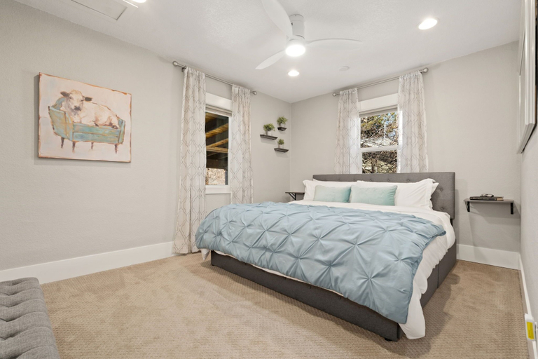 Bedroom 3, CSU Hideaway King Bd, Backyard Oasis, EV Charger, Larimer