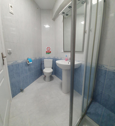 Bathroom 3, Pension RIOKA CALPE, Alicante