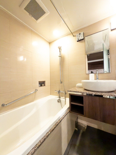 Bathroom 3, GRACE VILLA Nijo-jo Castle, Kyoto