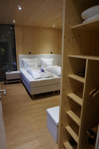 Bedroom 2, HOTEL SPATZENNEST Vogelsberg, Vogelsbergkreis