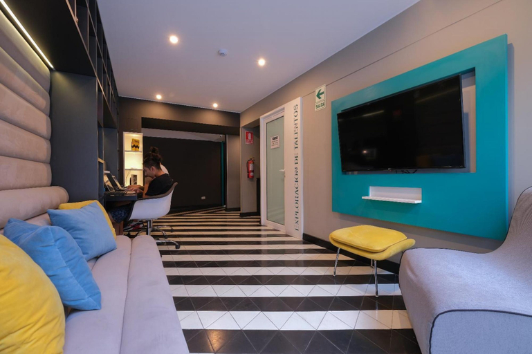 Others 4, Spectacular 3BR 2BA Parking, Lima