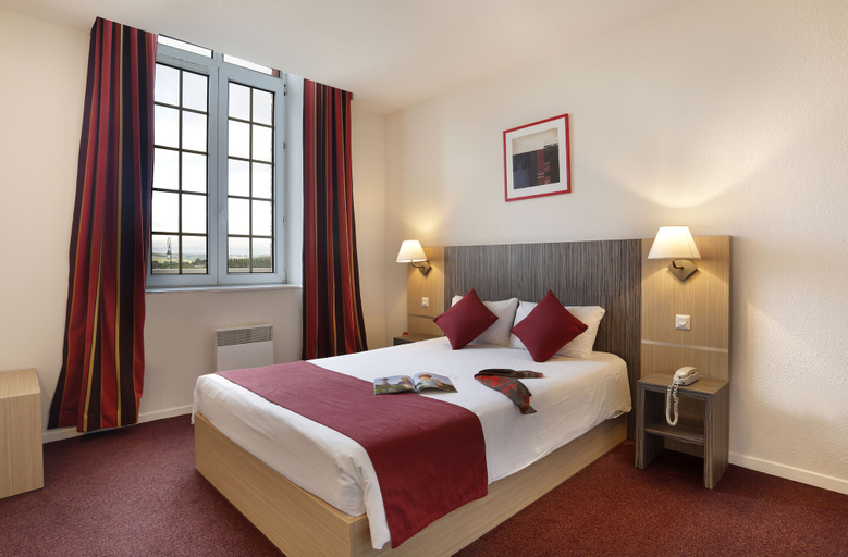 Bedroom 2, Vacancéole - Les Demeures Champenoises Confort, Marne