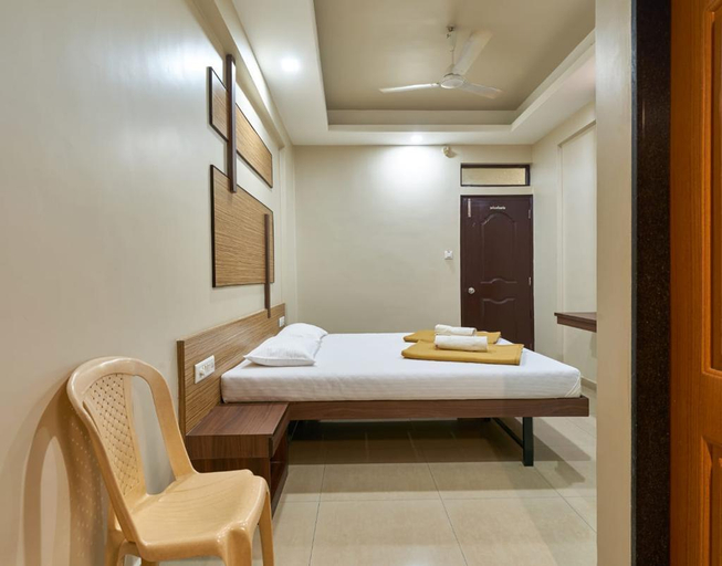 Others 3, Hotel Raama Grand, Kolhapur