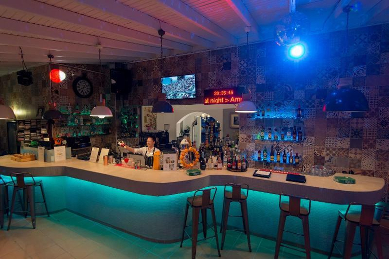 Food & Drinks 4, Bomo Amnissos Residence, Crete