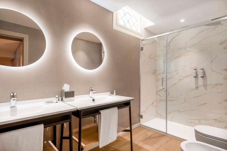 Bathroom 3, Hotel Clodio, Roma