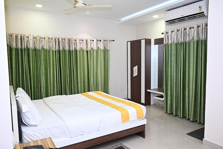 Bedroom, CHIRAG DEEP BANQUET HALL AND LODGING, Jalpaiguri