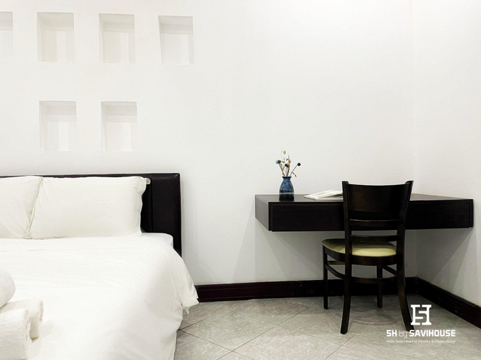 Bedroom 16