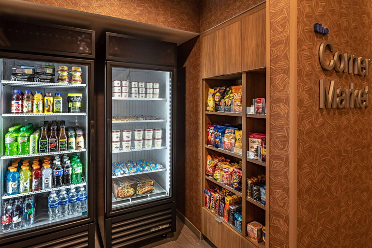 Food & Drinks 5, Fairfield Inn & Suites by Marriott Fort Worth Nort, Tarrant