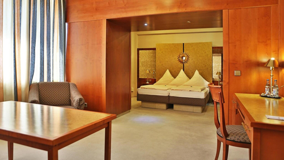 Bedroom 3, Hotel Central, Frankenthal (Pfalz)