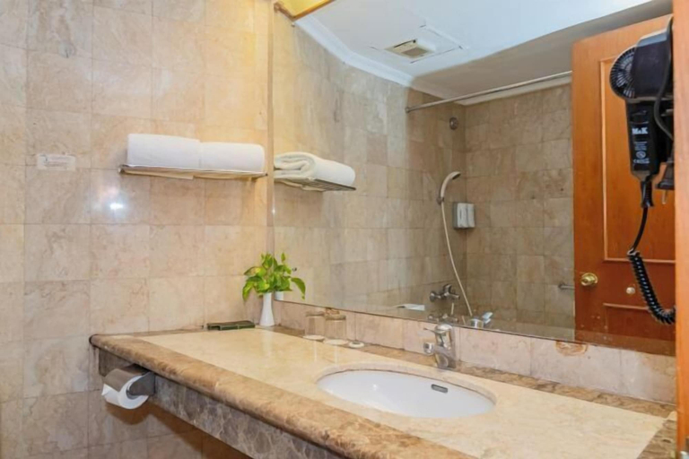 Bathroom 3