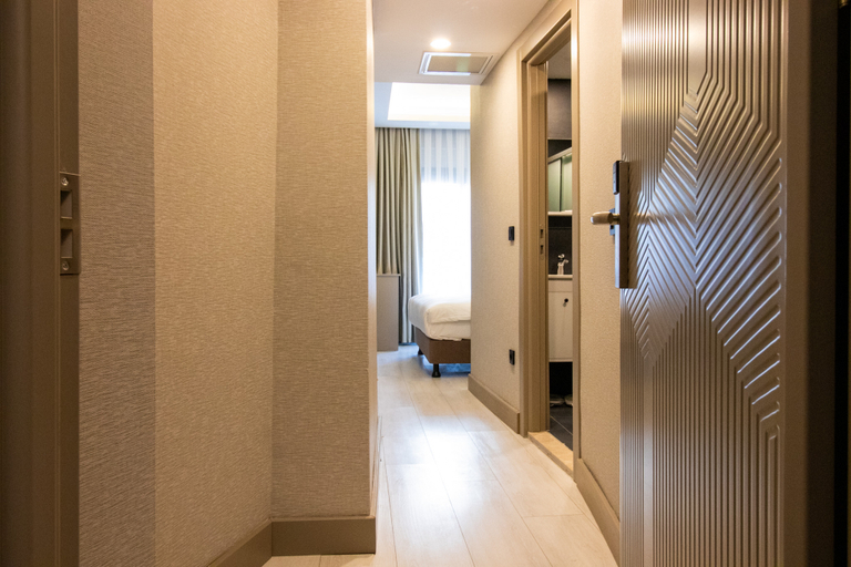 Bedroom 5, The Galata Glory Hotel, Beyoğlu