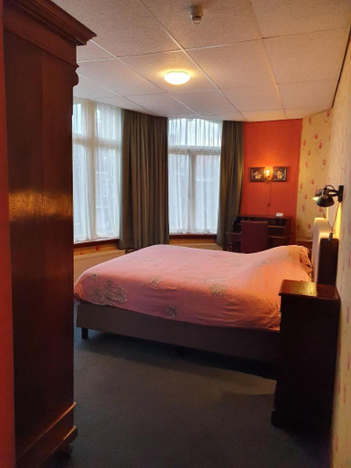 Bedroom 2, Hotel t Heerenlogement, Harlingen