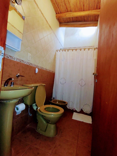 Bathroom 5, Patio Chikan, Tilcara