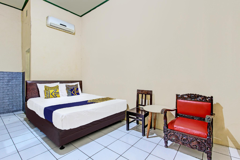 Others 5, SPOT ON 92009 Hotel Indah Arum, Cilacap