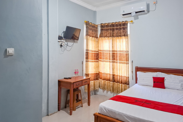 Bedroom 2, RedDoorz Syariah @ Fariza Guesthouse Kendal, Kendal