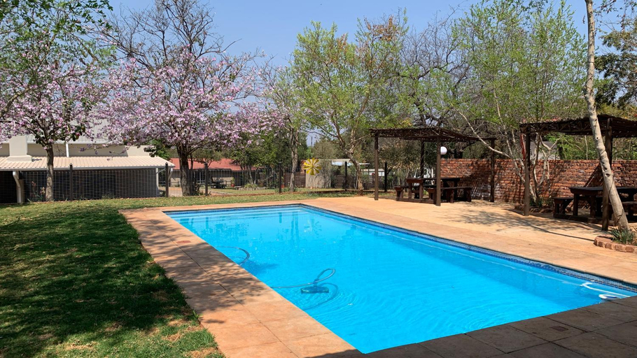 Others 4, Stay Harties, Bojanala