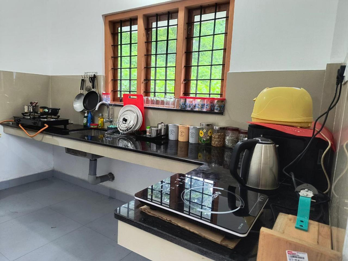 Food & Drinks, GREEN FIELD APPARTMENTS, Wayanad