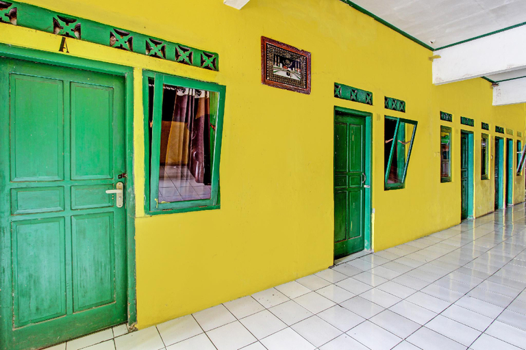 Others 4, SPOT ON 92009 Hotel Indah Arum, Cilacap