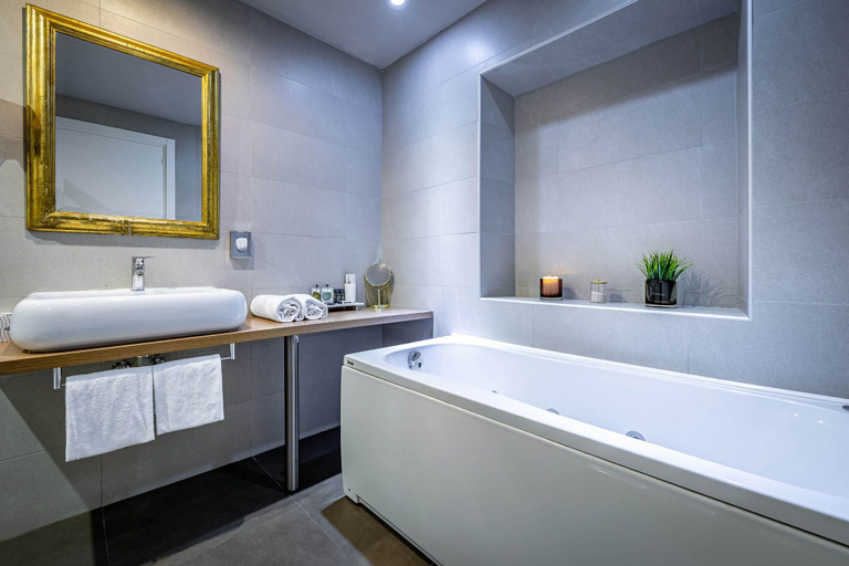Bathroom 4, Antico Centro Suites, Florence