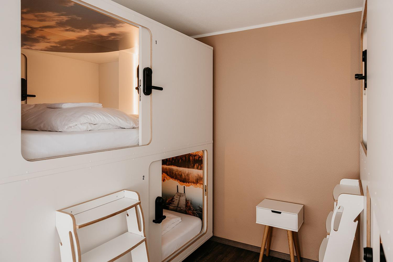 Bedroom 2, Hyve Hostel Basel, Basel
