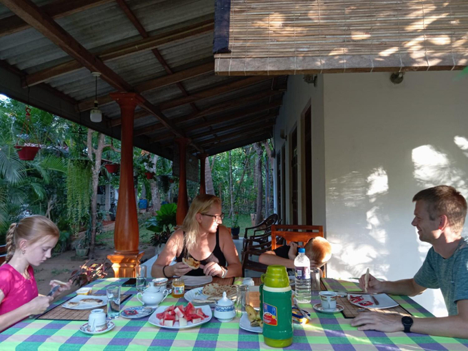 Others 5, Keerthi Homestay, Dambulla
