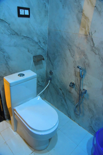 Bathroom 4, Hotel Raghav Inn, Faizabad
