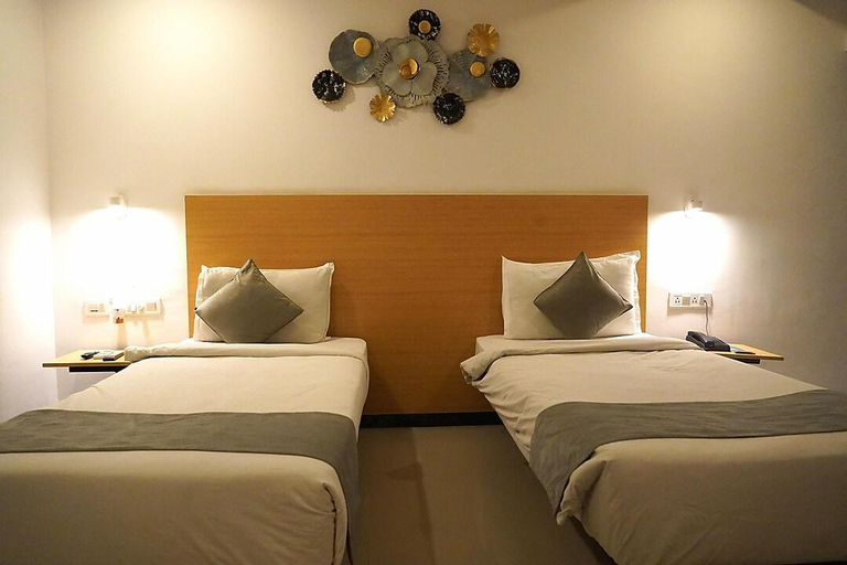Bedroom 4, Hotel Konark Inn, Indore