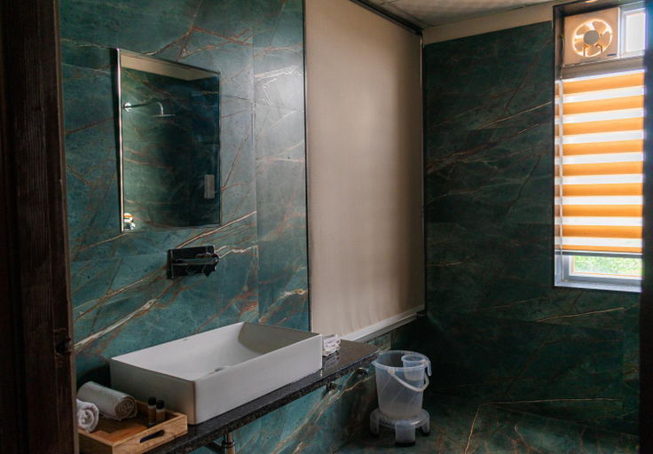 Bathroom 3, THE SKY IMPERIAL PAVOREAL JUNGLE RESORT, Rajsamand