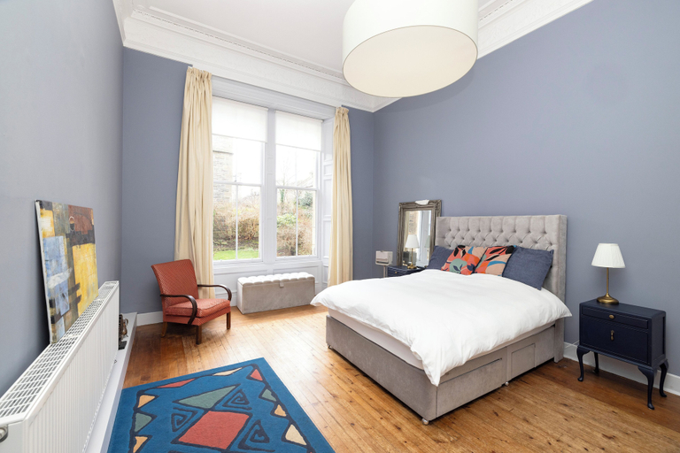 Bedroom 3, Spacious 2-Bedroom Ground Floor Flat, Edinburgh