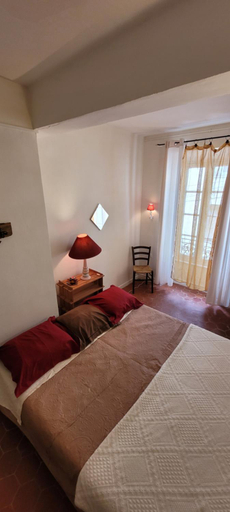 Bedroom 2, Comme a la Maison - Accueil tout Public - Groupes - Rando - Velos - Motos, Pyrénées-Orientales