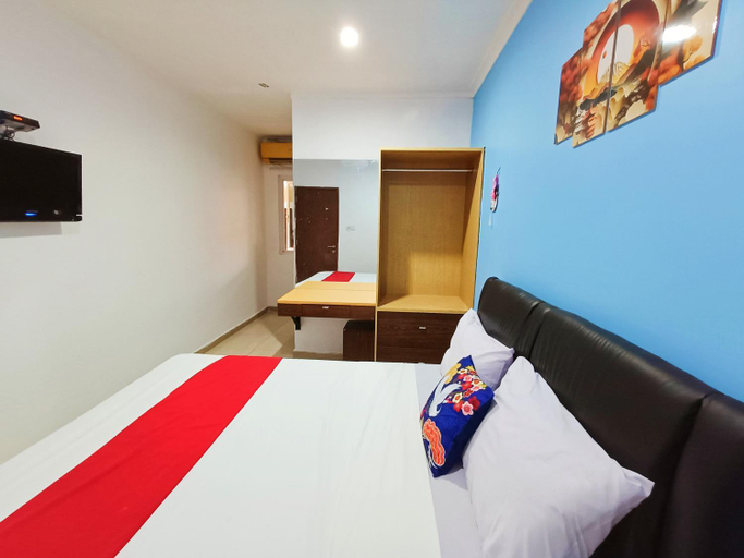Bedroom 8