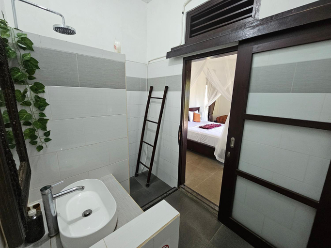 Others 3, Villa Markisa Pakisan, Buleleng