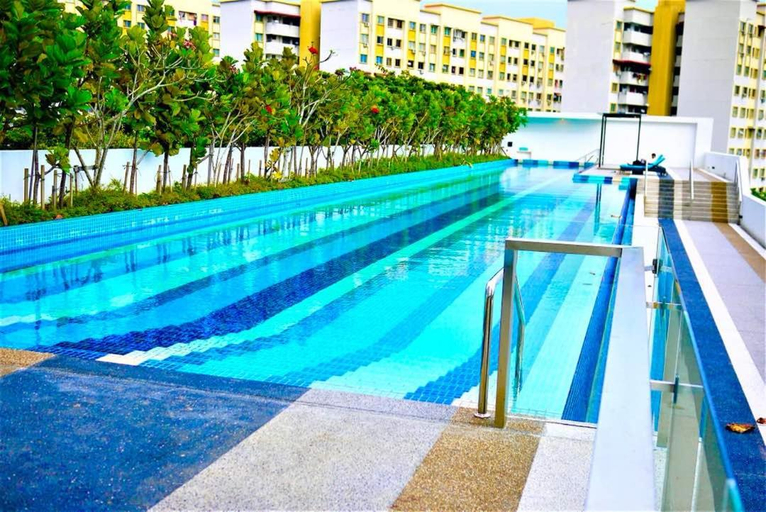 Sport & Beauty 2, Seaview Landmark Studio Homestay at Gurney , Pulau Penang