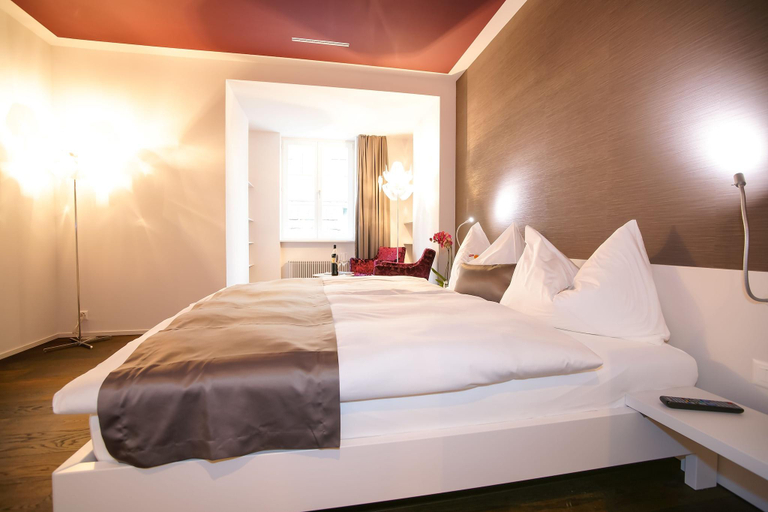 Bedroom 4, Boutique Hotel Orchidee, Burgdorf