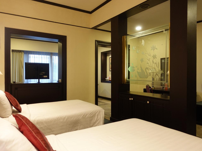 Bedroom 5