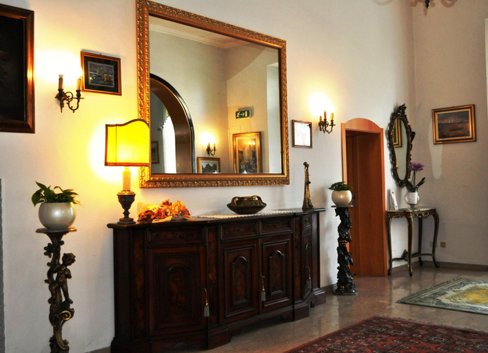 Bathroom 4, Esedra, Rimini