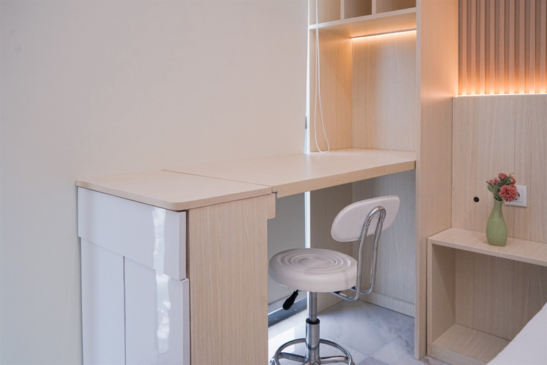 Others 4, Spacious Studio at Apartment The Smith Alam Sutera By Travelio, Tangerang