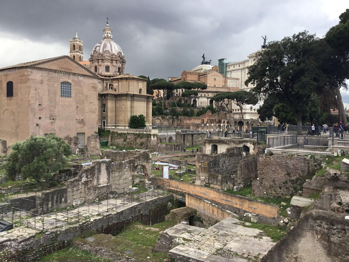 Exterior & Views 2, Duca di Cavour, Rome