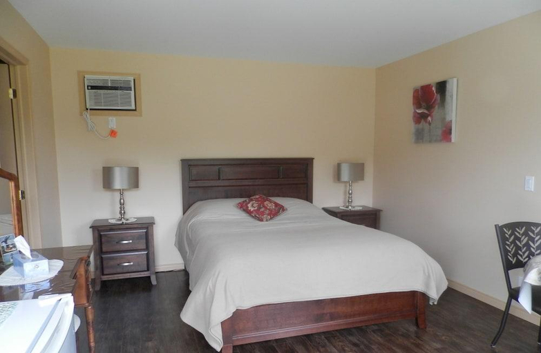 Bedroom 2, Motel la Maison de Travers, Charlevoix-Est