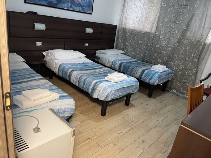 Bedroom 3, hotel bissi, Milano